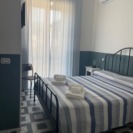 Donna Maria Hotel Sapri Kültér fotó