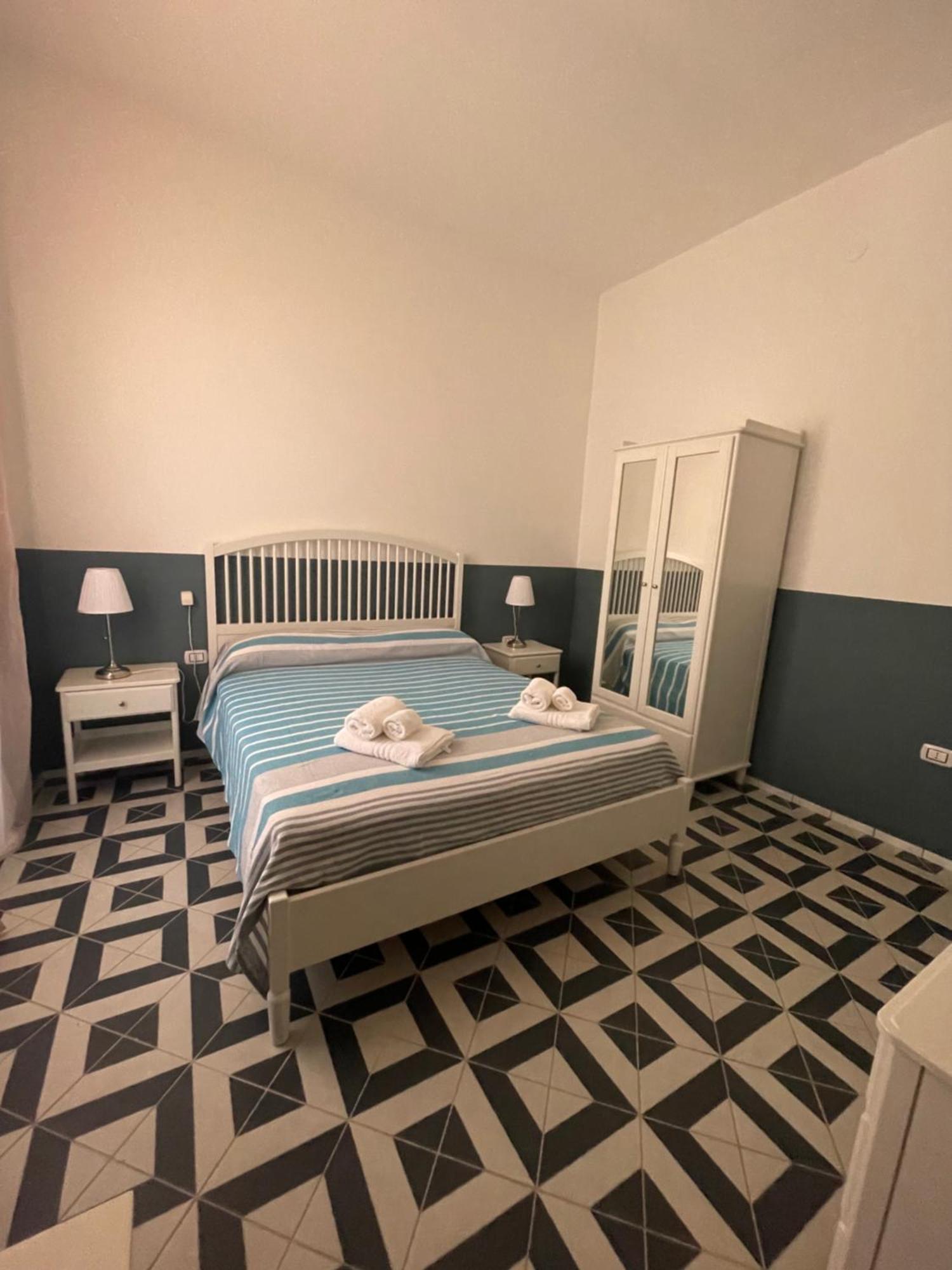 Donna Maria Hotel Sapri Kültér fotó